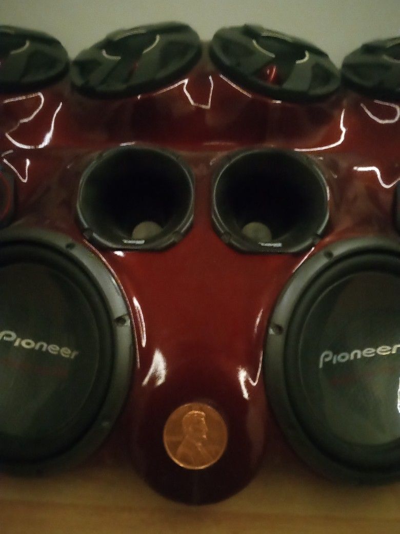 Pioneer Speaker Enclosure