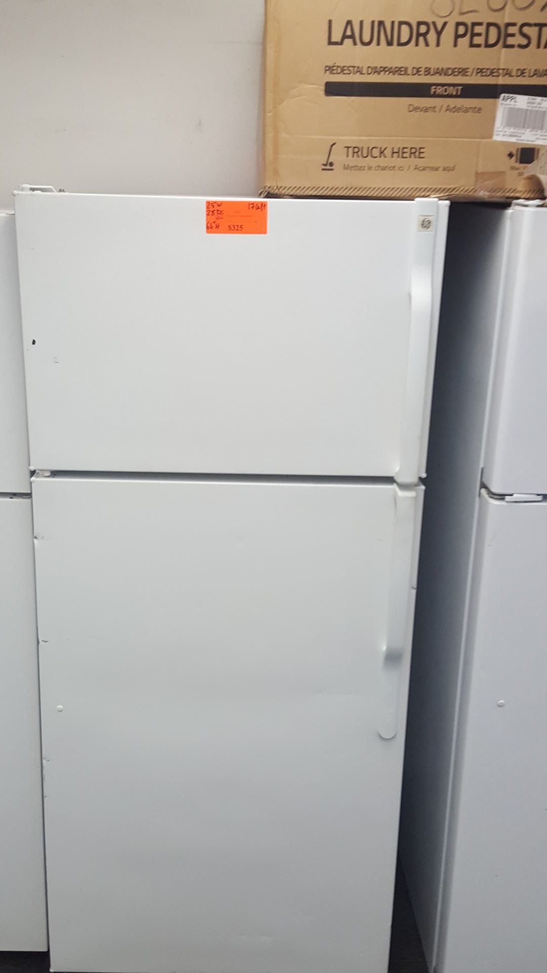 GE top freezer refrigerator