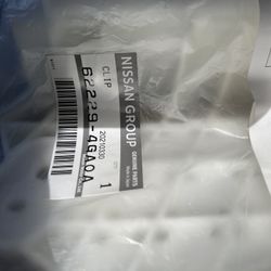 2014-2015 Q50 Bumper Retainer Brackets 