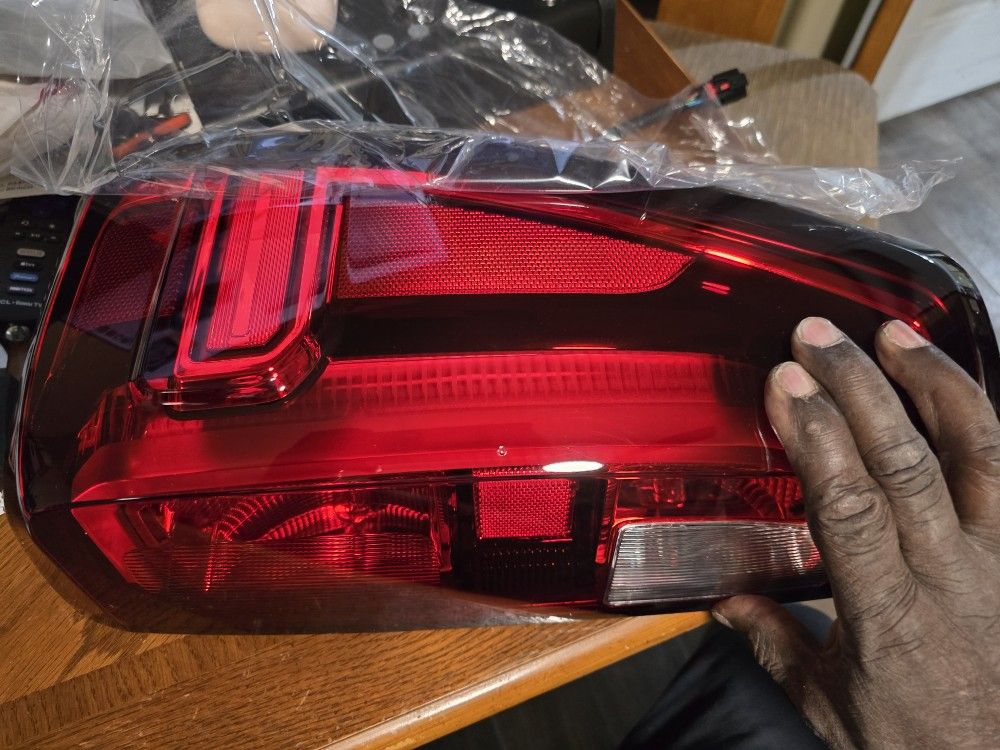 Gmc Sierra Brake And Taillights Assembly Halogen Driver Side Fit 2019-23 1500 #195
