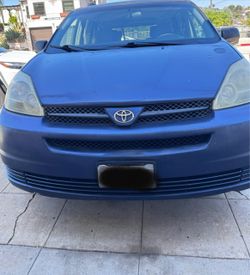2005 Toyota Sienna