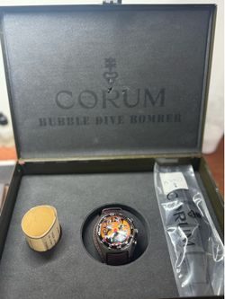 Corum bubble dive bomber