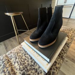 🤎⭐️ Authentic Chloe Suede Boots 🤎⭐️ 7.5