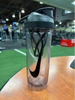 USED Nike Shaker Bottle