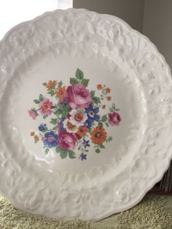 Pope Gosser Rose Point Plate