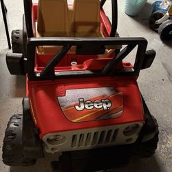 Fisher Price Jeep With Battery And Charger