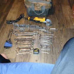 Advanced Tool Bag With Tools 