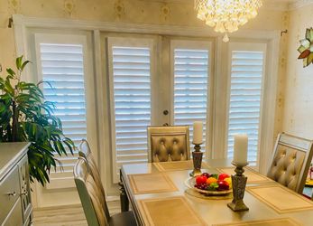 Interior Wood Shutters- Custom, Plantation, Professional Installation, Licensed Company, Window Treatments & Coverings, Persianas De Madera, Espanol