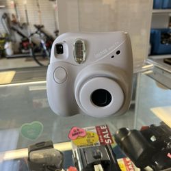 Polaroid Camera 
