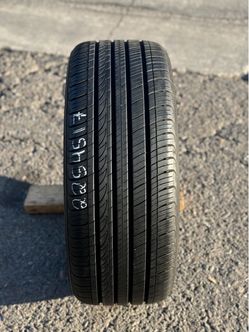 (1) 225/45/17 KUMHO MAJESTY