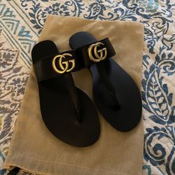 Gucci Thong Sandals 
