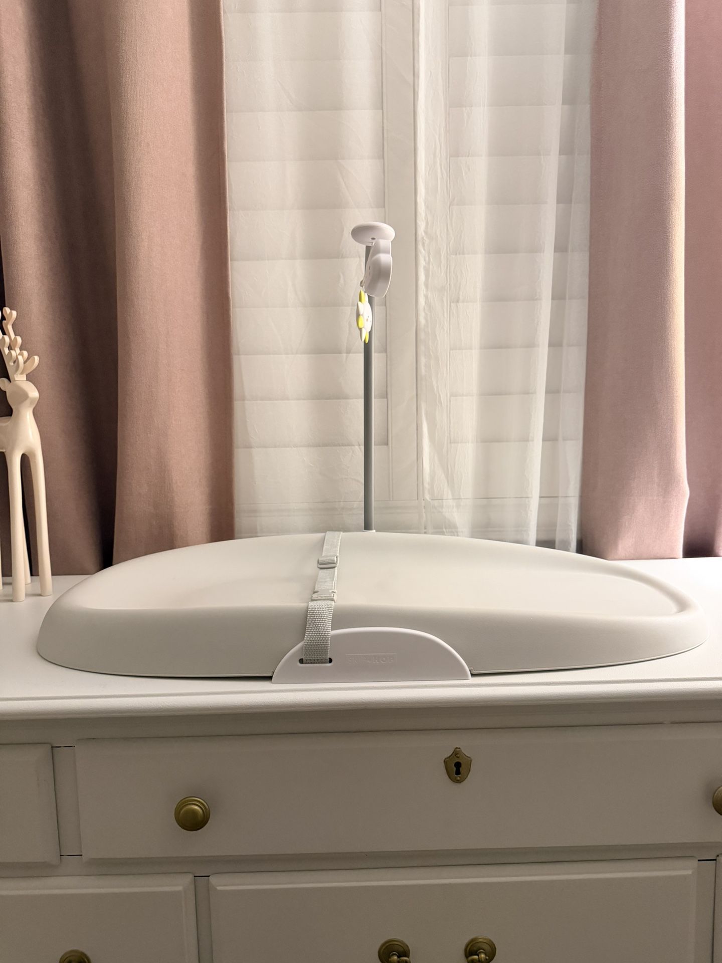 Skip Hop Changing Table
