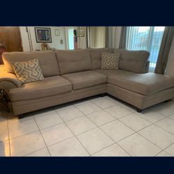Best Corner Couch! 