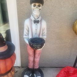 Halloween Decor