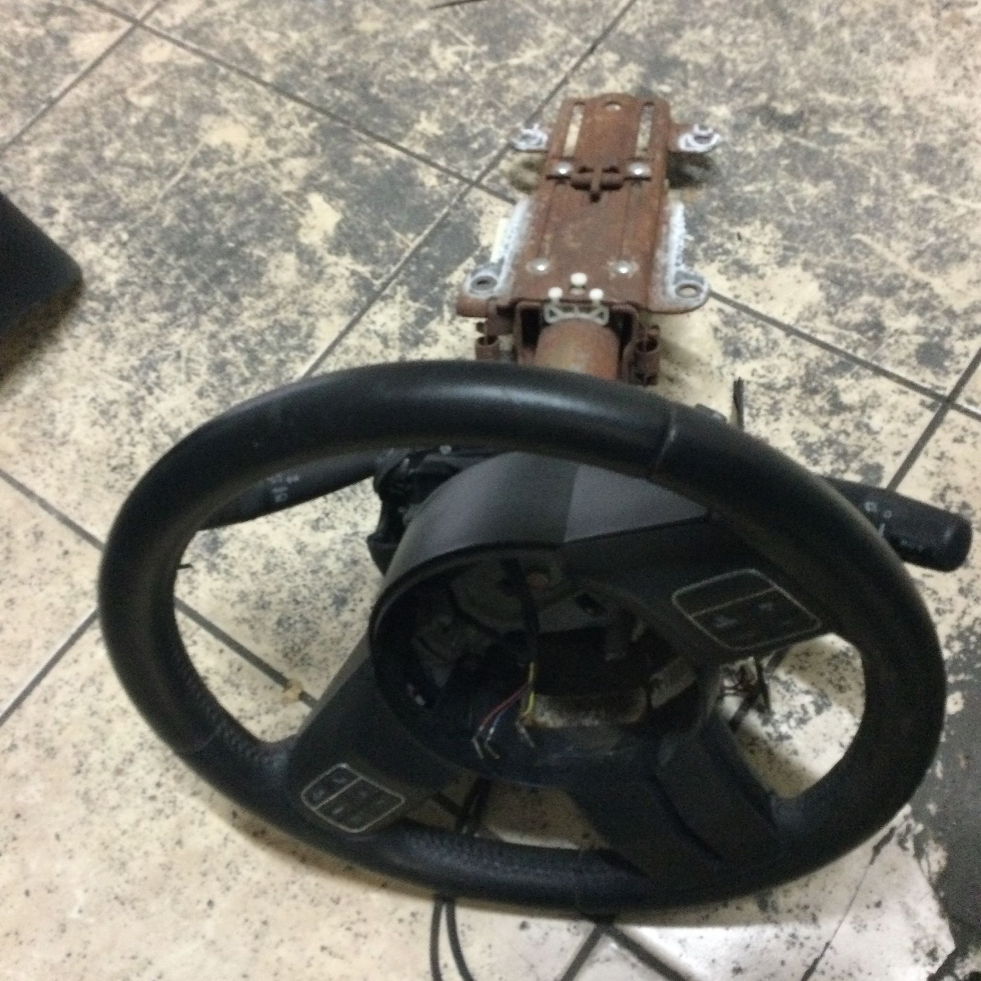 Jeep Wrangler Steering Wheel With Steering Column