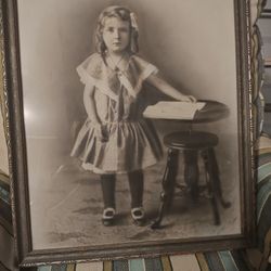1800s Italian Girl Painting Of A Picture 