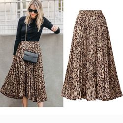 Sadie & Love Cheetah Print Pleated Lined Skirt Sz Medium