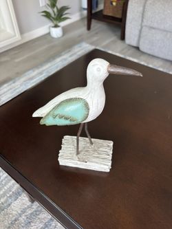 Seagull Table Decor