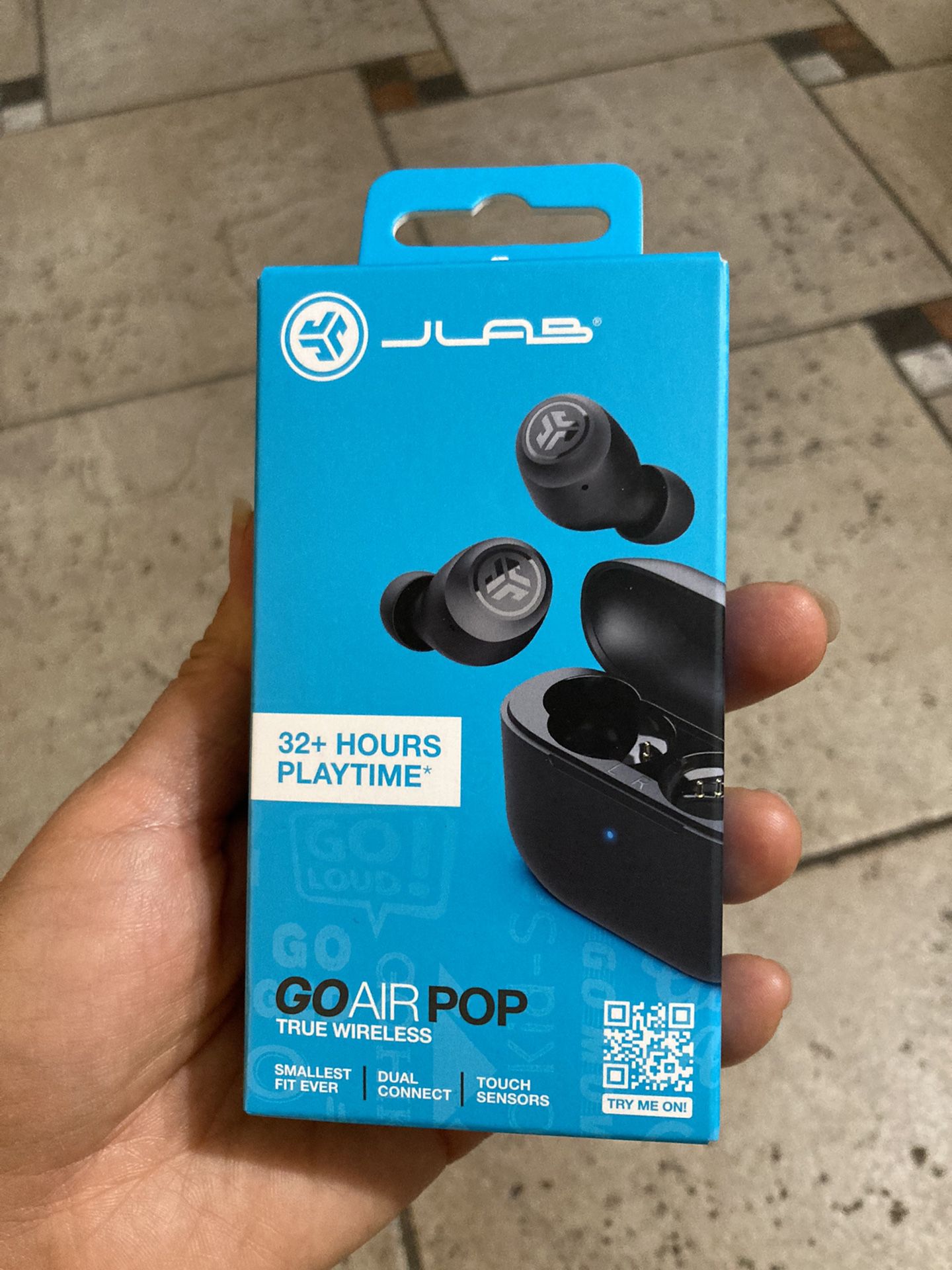 NWT GoAirPop True Wireless Earbuds with charging cases 