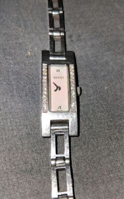 Gucci - lady's watch
