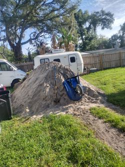 Free fill dirt