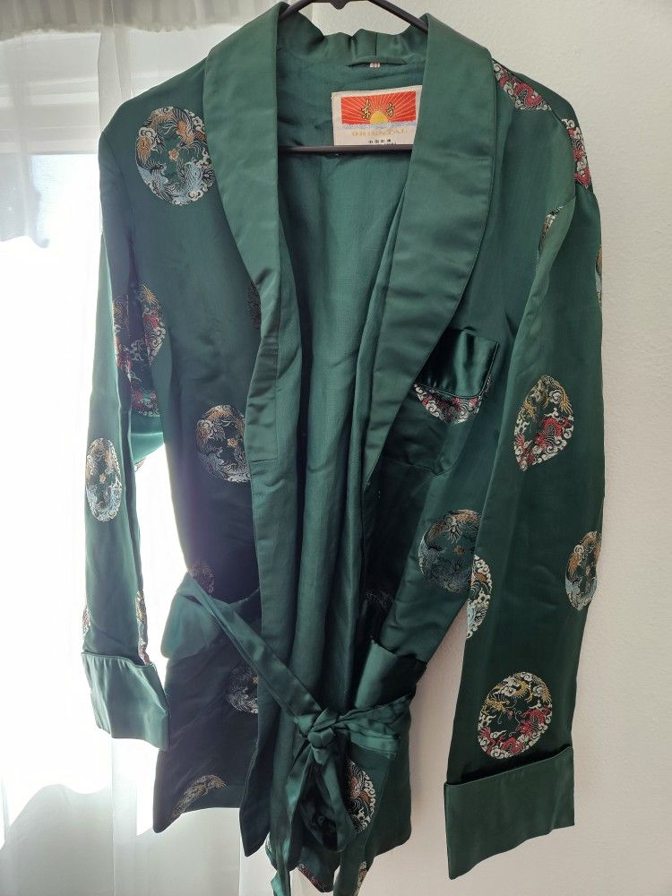 Vintage Chinese Silk Robe, Smoking Jacket