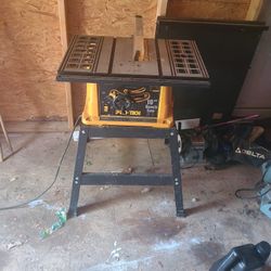 Bench Saw