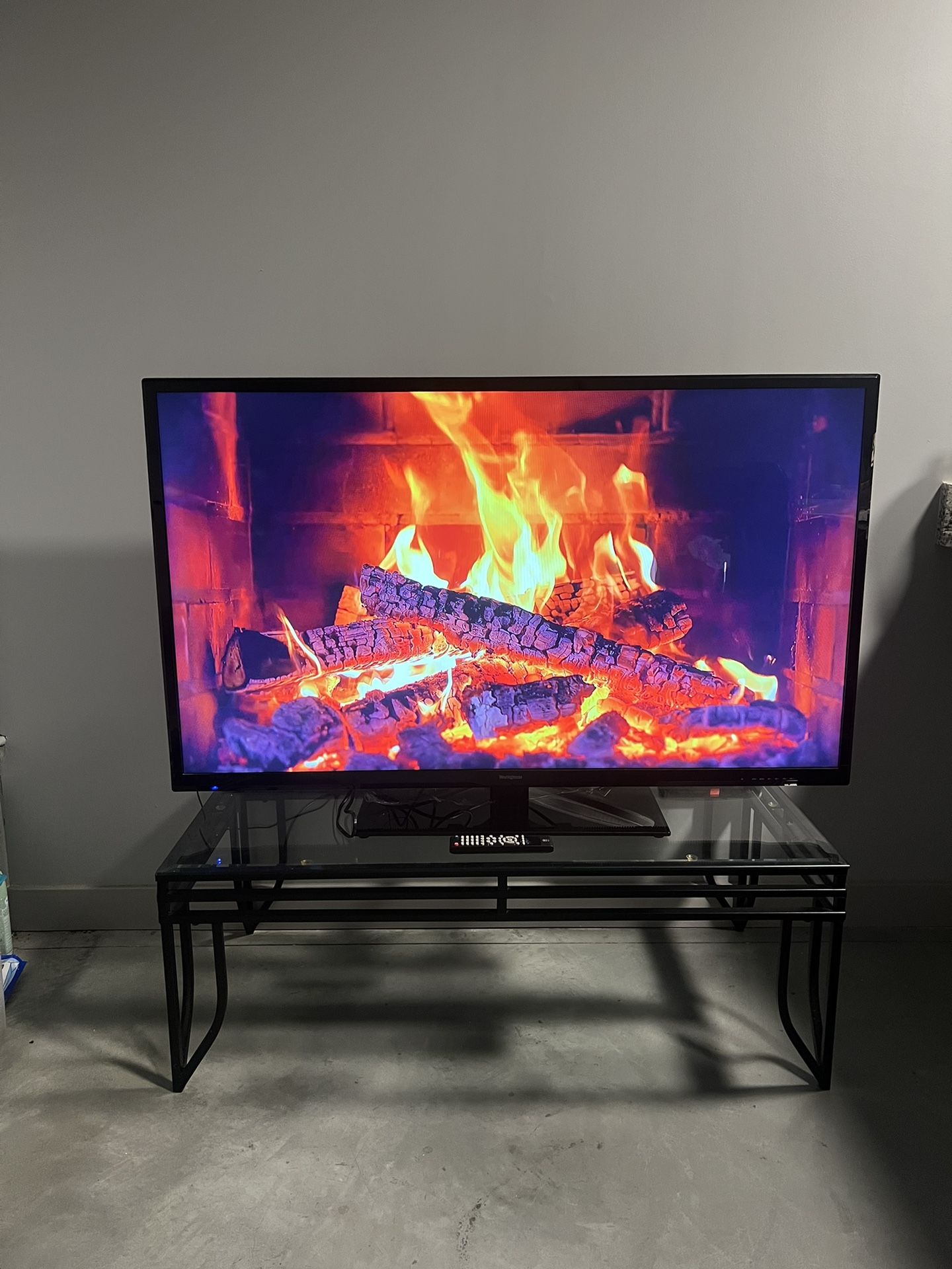 Flat Screen TV, TV STAND & REMOTE