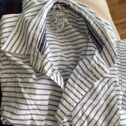 boys shirt size 5/6
