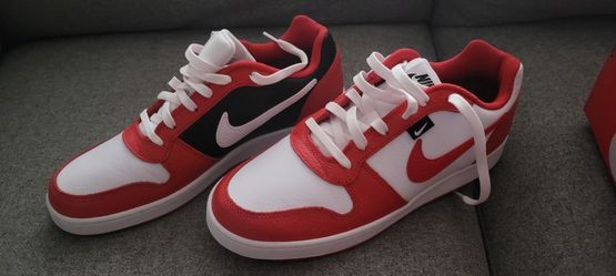 Nike ebernon Low