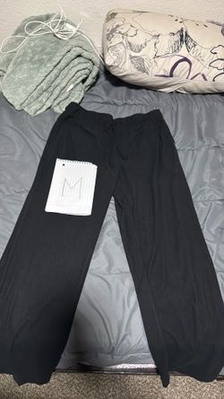 Men’s pants/sweats/shorts
