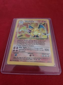 Charizard base set #4 Holo (damaged)