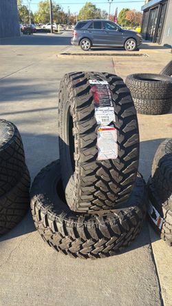 (2). 33x12.50R18LT 118Q M+S Mud Terrain Tires