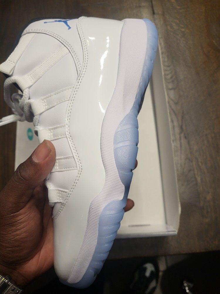 Jordan 11