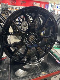 DRAG CONCEPT 18x8 OFFSET 35mm 5x100/114 GLOSS BLACK