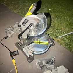 Ryobi 10in Miter Saw 