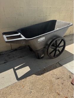 Rubbermaid big wheel cart
