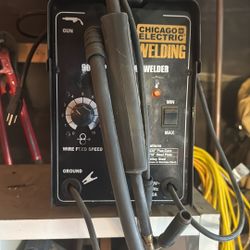 MiG Welder. Wire Feed.