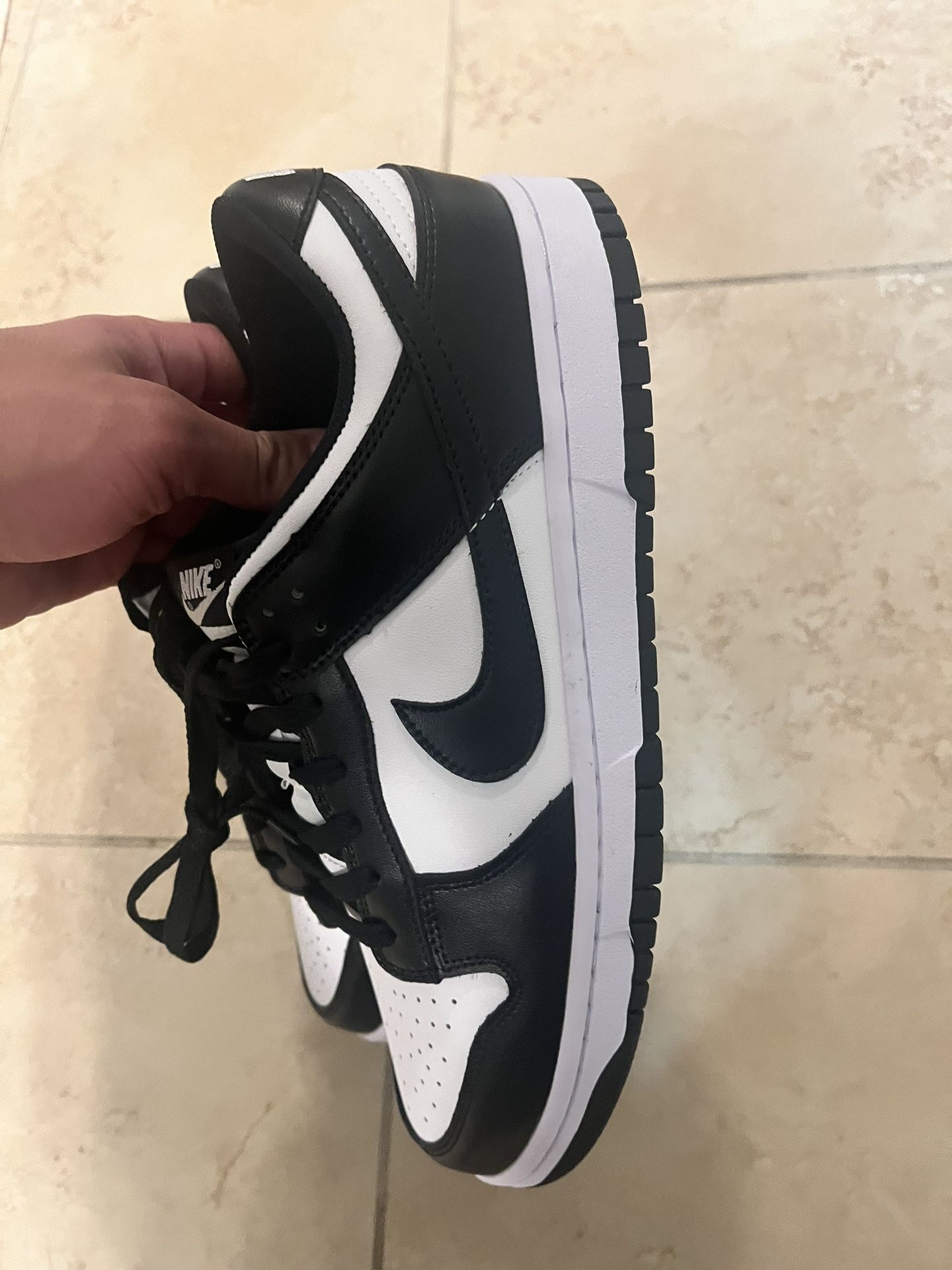 Nike Dunks Low Panda