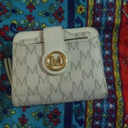 Micheal Kors BRAND NEW wallet