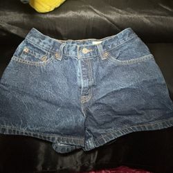 Levi Shorts