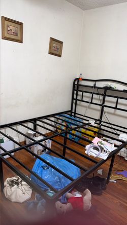 Queen size bed frame