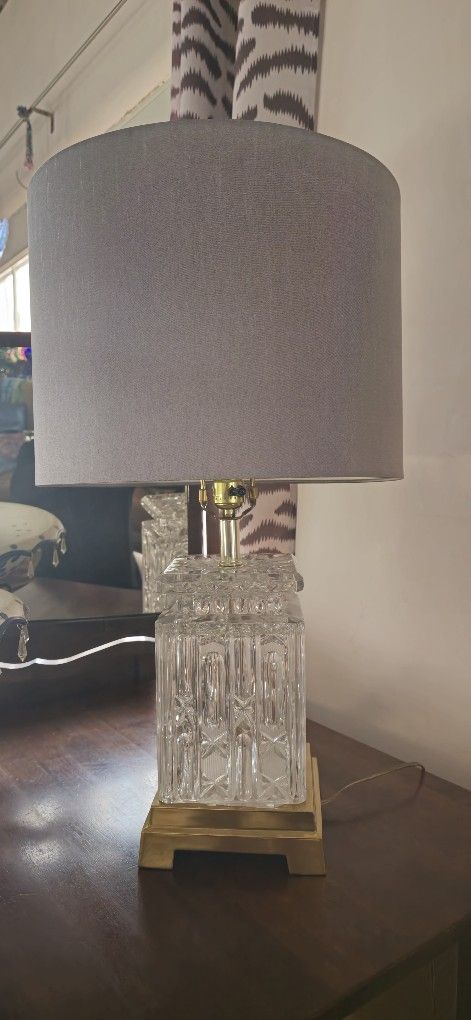 VERY RARE Glass Cuts Electric Table Lamp Antique Vintage