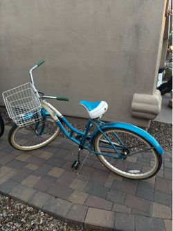 Women’s Beach Cruiser Bike