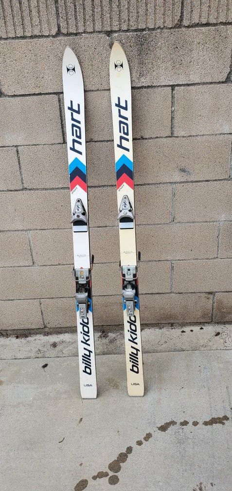 Hart Billy Kidd Vintage 1970's Skis Short Salomon