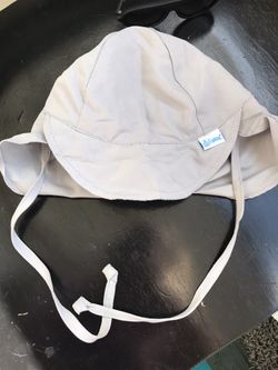 Summer time sun hat 0-6 months