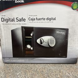 Large Digital Safe Master Lock X125ML 1.2 Cu.ft.