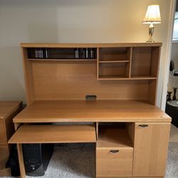 60" Office Desk with Cabinet/Hatch
