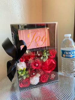Forever roses Mother’s Day gift