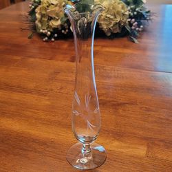 Great Etched Bud Vase - 10.5" Ruffle Opening - Lotus Quality NEW!